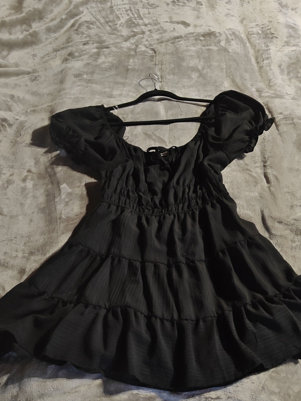Liberty Love Black Tiered Puff-Sleeve Dress